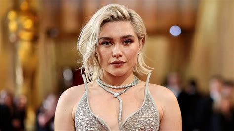 florence pugh en bikini|Florence Pugh 